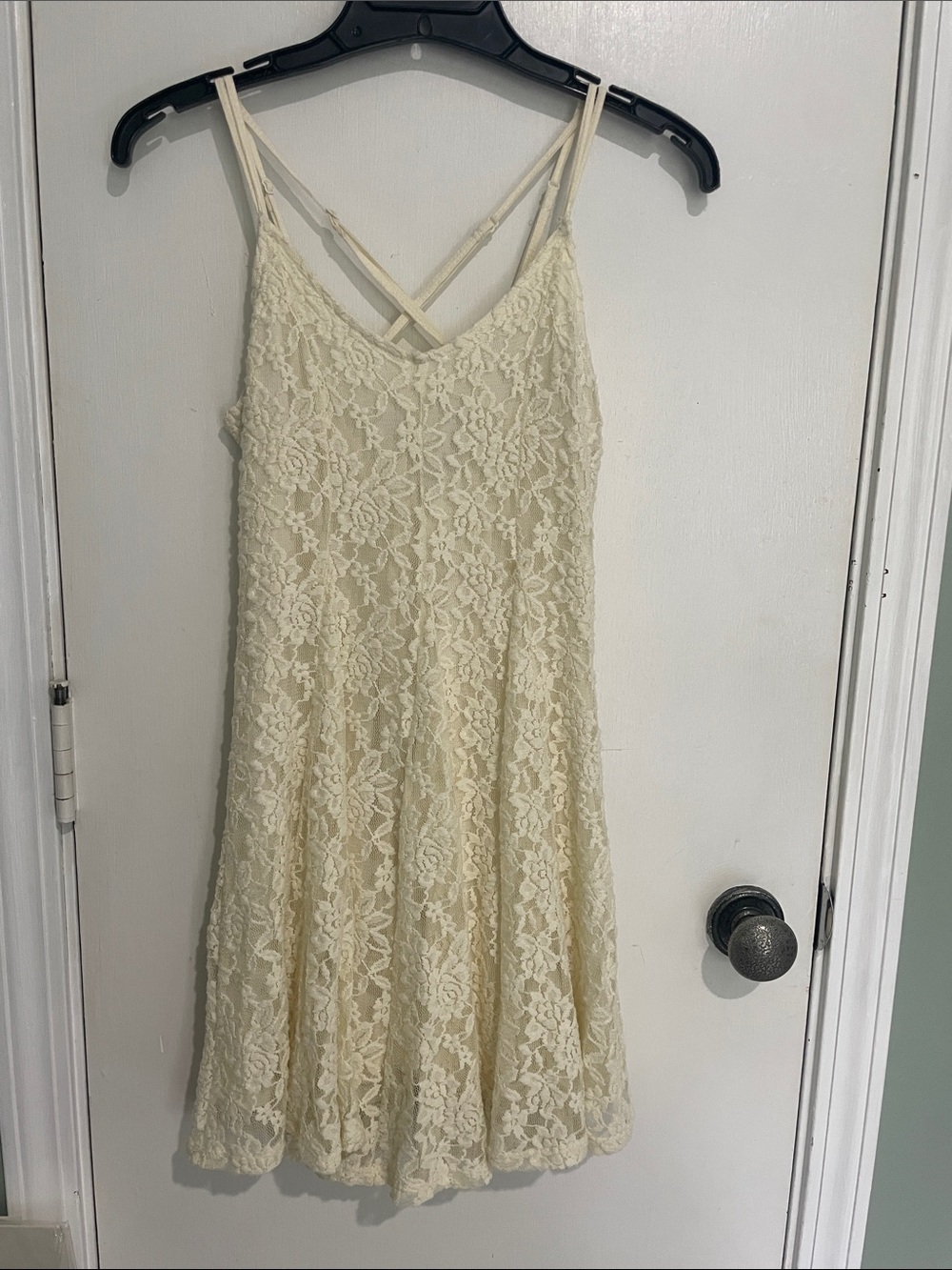 American Eagle Outfitters Cream Lace Spaghetti Strap Dress